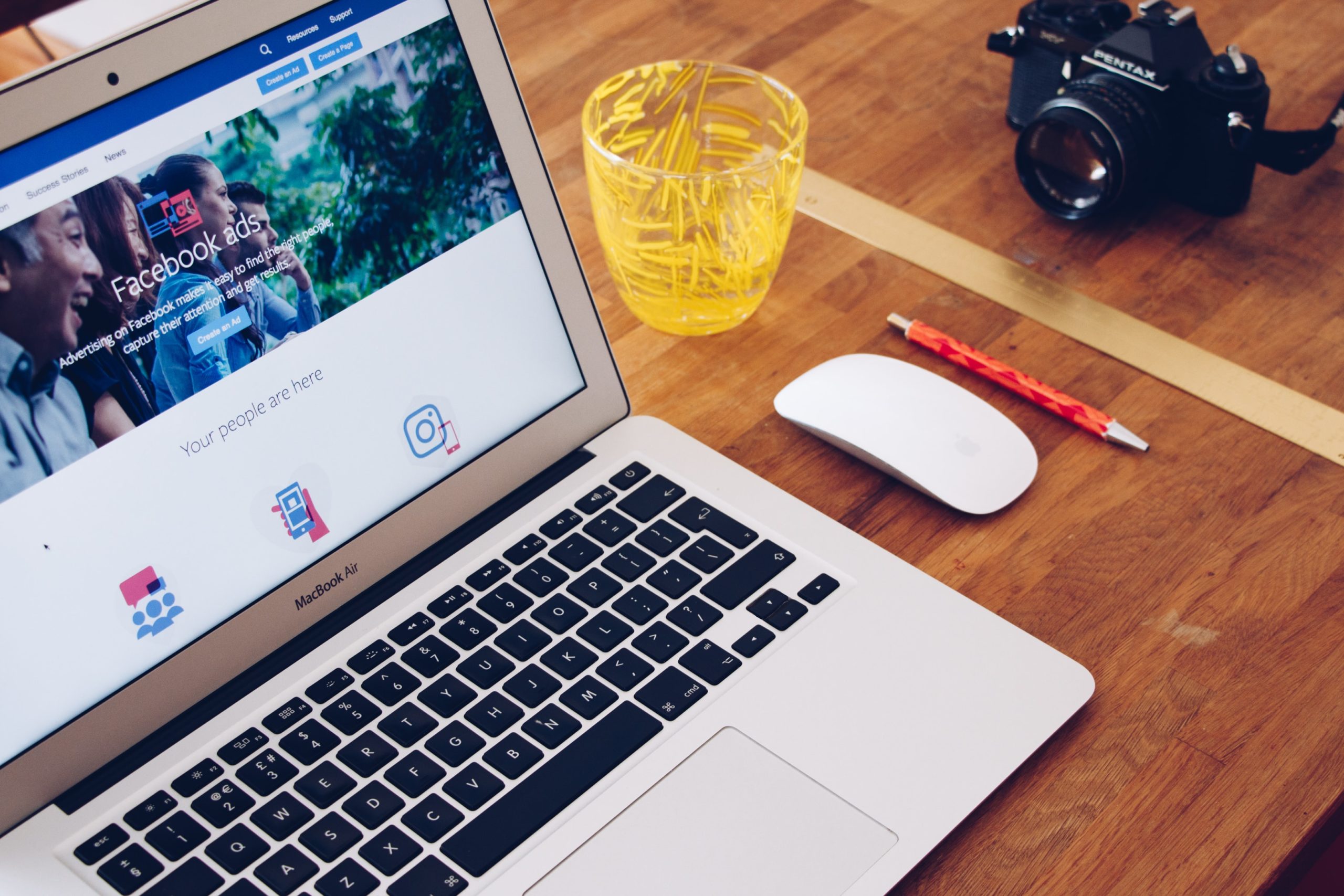 freelance social media facebook ads